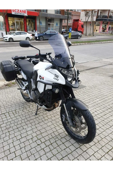 MOTOCAM Honda VFR 1200 Siperlik Ön Cam 2012-2015 Model 50cm Füme Renkli 4mm - Resim 2