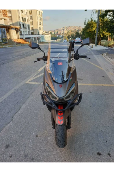 MOTOCAM RKS Newlight 125 Siperlik Ön Cam 2021-2022 Model 65cm Şeffaf Renkli 4mm PRO MODELE UYMAZ ürün görseli