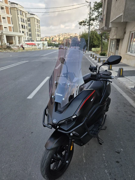 MOTOCAM RKS Lince 125 Siperlik Ön Cam 2021-2025 Model 75cm Füme Renkli 4mm UZUN CAM - Resim 3