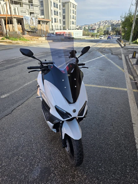 MOTOCAM RKS Vieste 249 Siperlik Ön Cam 2022-2025 Model 78cm Füme Renkli 4mm UZUN CAM - Resim 2