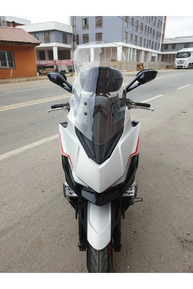 MOTOCAM Kymco Xciting VS 400 Siperlik Ön Cam 2023-2025 Model 66cm Şeffaf Renkli 4mm ürün görseli