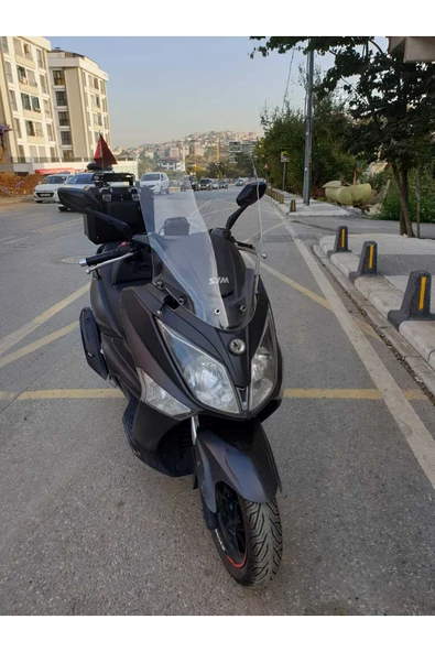MOTOCAM SYM Joymax 250 İ Siperlik Ön Cam 2013-2016 Model 65cm Şeffaf Renkli 4mm ORTA BOYLU CAM - Resim 2
