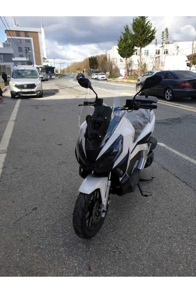 MOTOCAM Volta Apec Apx7 Siperlik Ön Cam 2025 Model 68cm şeffaf Renkli 4mm ORTA BOYLU CAM - Resim 2