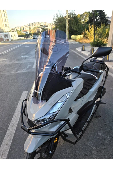 MOTOCAM Honda PCX Siperlik Ön Cam 2021-2024 Model 65cm Füme Renkli 4mm - Resim 3