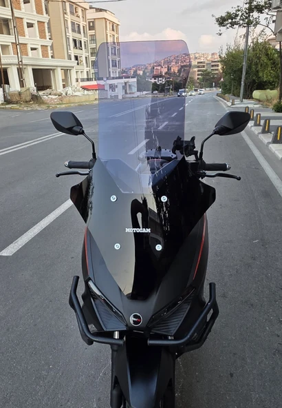 MOTOCAM RKS Lince 125 Siperlik Ön Cam 2021-2025 Model 78cm Füme Renkli 4mm UZUN CAM ürün görseli