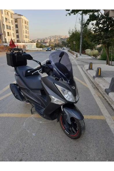 MOTOCAM SYM Joymax 250 İ Siperlik Ön Cam 2013-2016 Model 54cm Füme Renkli 4mm KISA SPOR CAM - Resim 3