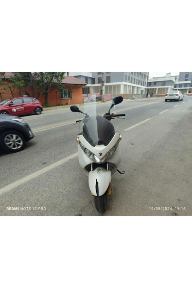 MOTOCAM Suzuki Burgman 125 200 Siperlik Ön Cam 2002-2012 Model 54cm Şeffaf Renkli 4mm ürün görseli