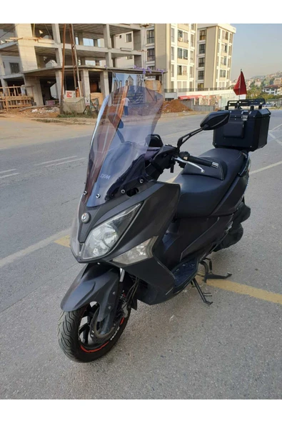 MOTOCAM SYM Joymax 250 İ Siperlik Ön Cam 2013-2016 Model 65cm Füme Renkli 4mm ORTA BOYLU CAM - Resim 2