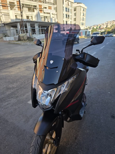 MOTOCAM Honda NC 750 D İntegra Siperlik Ön Cam 2014-2020 Model 68cm Siyah Renkli 4mm - Resim 3