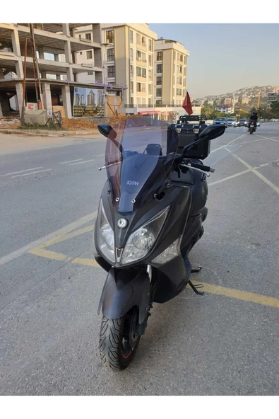 MOTOCAM SYM Joymax 250 İ Siperlik Ön Cam 2013-2016 Model 54cm Füme Renkli 4mm KISA SPOR CAM - Resim 2