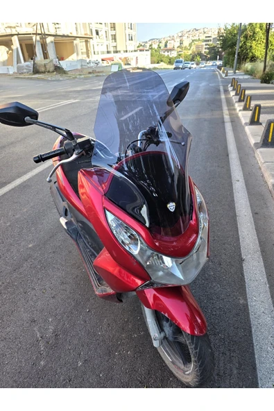 MOTOCAM Honda PCX Siperlik Ön Cam 2011-2013 Model 59cm Füme Renkli ORTA BOYLU CAM - Resim 2