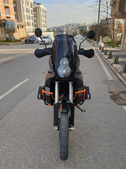 MOTOCAM KTM 990 Adventure Siperlik Ön Cam 2015-2018 Model 52cm Siyah Renkli 4mm ürün görseli