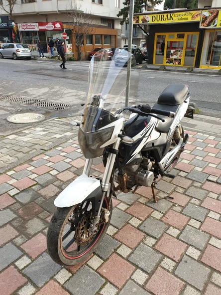 MOTOCAM Mondial 180 Z One S Siperlik Ön Cam 58cm 2014-2022 Model Şeffaf Renkli - Resim 3