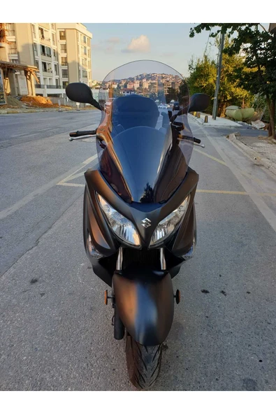 MOTOCAM Suzuki Burgman 125 200 Siperlik Ön Cam 2002-2012 Model 54cm Füme Renkli 4mm ürün görseli