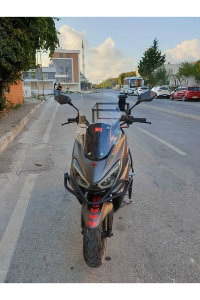 MOTOCAM RKS Newlight 125 Siperlik Ön Cam 2021-2022 Model 65cm Şeffaf Renkli 4mm PRO MODELE UYMAZ - Resim 3