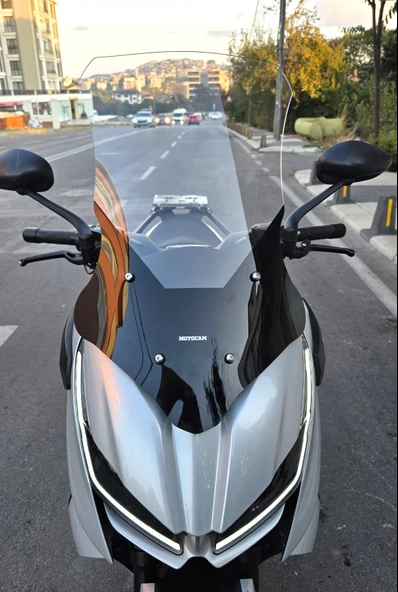 MOTOCAM RKS RZ 250 S Siperlik Ön Cam 2022-2025 Model 68cm Şeffaf Renkli 4mm UZUN CAM ürün görseli