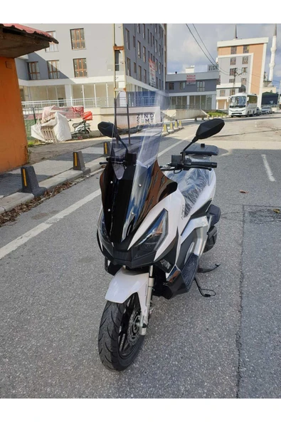 MOTOCAM Volta Apec Apx7 Siperlik Ön Cam 2025 Model 78cm Füme Renkli 4mm UZUN CAM - Resim 3