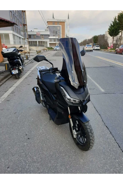 MOTOCAM Skyjet Rivero 125 Siperlik Ön Cam 2025 Model 68cm Siyah Renkli 4mm ORTA BOYLU CAM - Resim 2