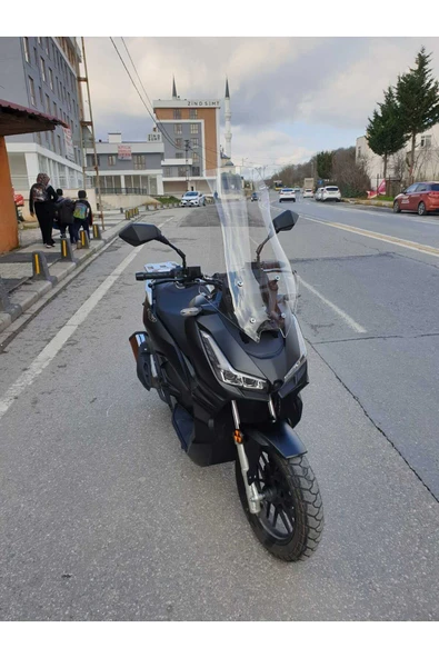 MOTOCAM Skyjet Rivero 125 Siperlik Ön Cam 2025 Model 75cm Şeffaf Renkli 4mm UZUN CAM - Resim 2