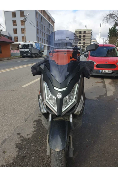 MOTOCAM Yuki T9 strom 125 Ön Cam 2021-2025 Model 62cm Füme Renkli 4mm ürün görseli