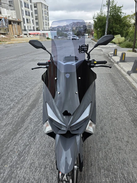 MOTOCAM Revolt RSX4 Siperlik Ön Cam 2022-2025 Model 78cm Füme Renkli 4mm UZUN CAM ürün görseli