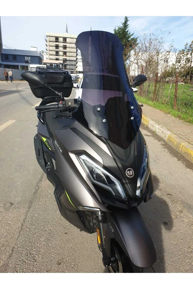 MOTOCAM Yuki Explorer 250 Siperlik Ön Cam 2021-2025 Model 72cm Siyah Renkli 4mm UZUN CAM - Resim 2