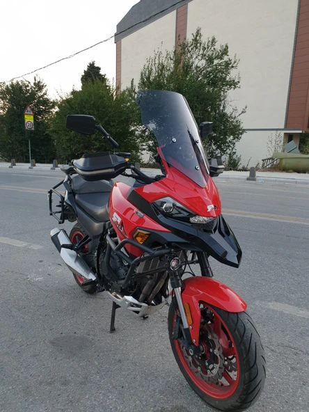 MOTOCAM RKN 530 ADV Siperlik Ön Cam 2021-2025 Model 55cm Füme Renkli 4mm - Resim 2