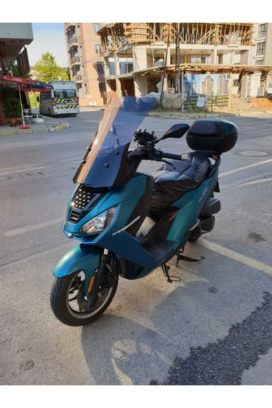 MOTOCAM Peugeot Pulsion 125 Siperlik Ön Cam 2022-2025 Model 68cm Füme Renkli 4mm UZUN CAM - Resim 2