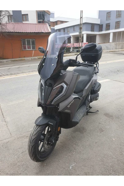 MOTOCAM Yuki Defender Siperlik Ön Cam 2023-2025 Model 63cm Füme Renkli 4mm - Resim 3