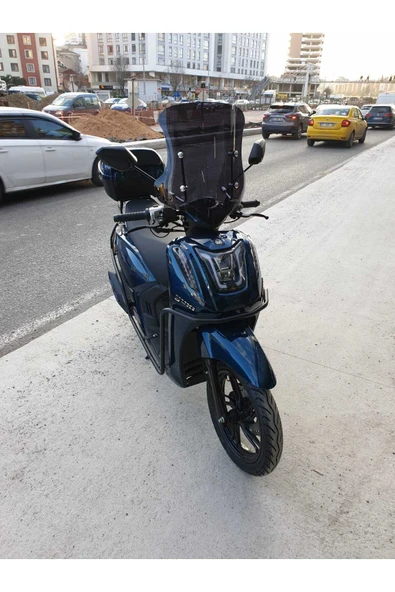 MOTOCAM Yuki Gentle 50 110 Siperlik Ön Cam 2025 Model 44cm Siyah Renkli 4mm APARATSIZDIR - Resim 3