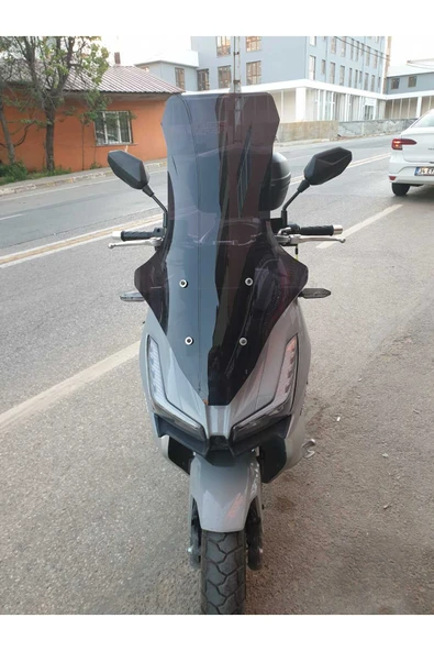 MOTOCAM Motolüx Wow 150  Siperlik Ön Cam 2023-2025 Model 78cm Siyah Renkli 4mm UZUN CAM - 1