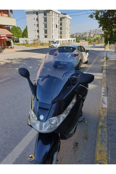 MOTOCAM Piaggio X8 200 Siperlik Ön Cam 2004-2006 Model 58cm Füme Renkli 4mm - Resim 3