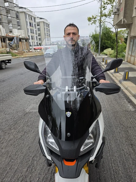 MOTOCAM Peugeot XP 400 Siperlik Ön Cam 2023-2025 Model 65cm Şeffaf Renkli 4mm UZUN CAM - Resim 3