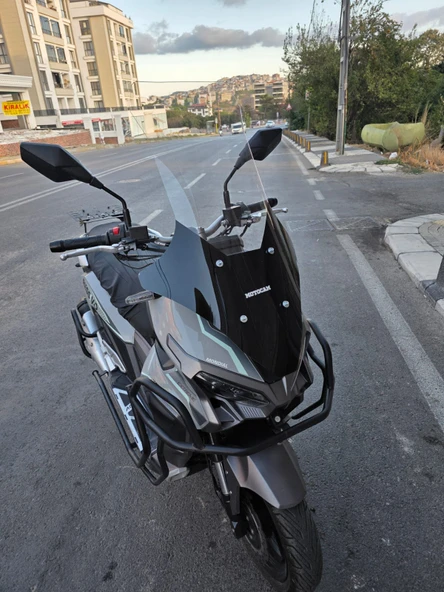 MOTOCAM Mondial Ressivo 250 Siperlik Ön Cam 2023-2025 Model 78cm Şeffaf Renkli 4mm - Resim 2