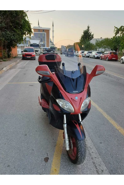 MOTOCAM Piaggio X9 250 -500  Siperlik Ön Cam 2005-2007 Model 59cm Şeffaf Renkli 4mm - Resim 2