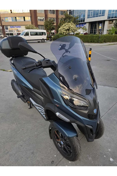 MOTOCAM Piaggio MP3 530 Siperlik Ön Cam 2023-2025 Model 60cm Füme Renkli 4mm ORTA BOYLU - Resim 3