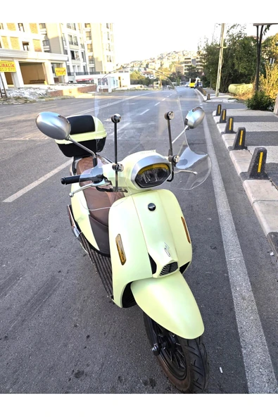 MOTOCAM RKS LTR 125 Siperlik Ön Cam 2023 -2025 Model 51cm Şeffaf Renkli 4mm APARATSIZDIR - 2
