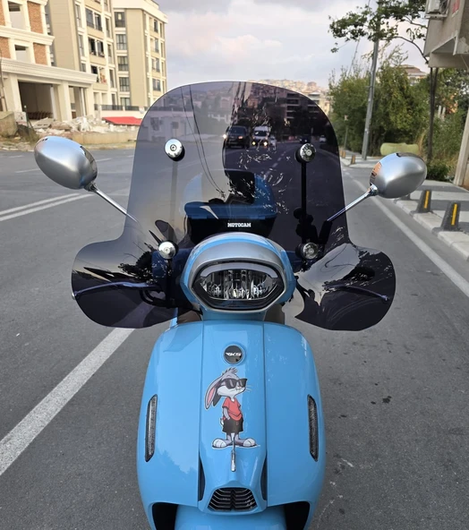 MOTOCAM RKS LT 50 PRO  Siperlik Ön Cam 2023 -2025 Model 45cm Siyah Renkli 4mm APARATSIZDIR ürün görseli