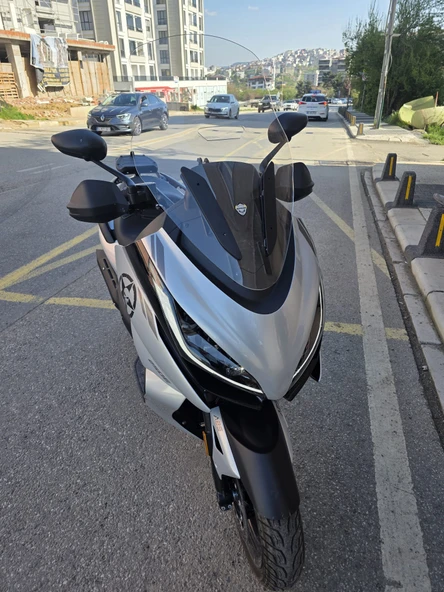 MOTOCAM Zontes ZT 250 T-E Siperlik Ön Cam 2023-2025 Model 73cm Şeffaf Renkli 4mm - Resim 2