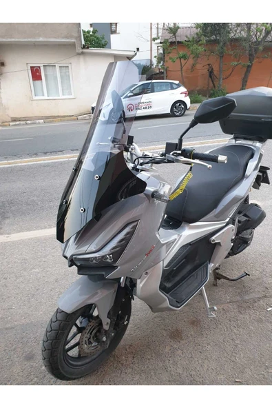 MOTOCAM Motolüx Wow 150  Siperlik Ön Cam 2023-2025 Model 78cm Füme Renkli 4mm UZUN CAM - Resim 2