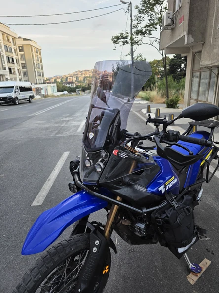 MOTOCAM Yamaha Tenere 700 World Raid Ön Cam 2023-2024 Model 45cm Füme Renkli 4mm - Resim 3