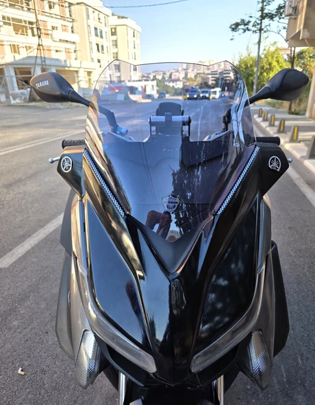 MOTOCAM Yamaha Xmax 250 Siperlik Ön Cam 2014-2017 Model 36cm Füme Renkli 4mm SPORTİF ürün görseli