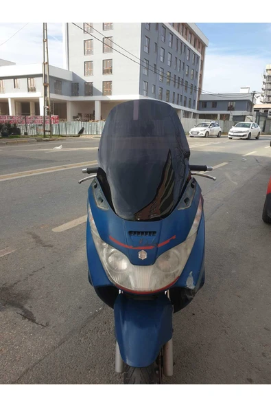 MOTOCAM Piaggio X8 200 Siperlik Ön Cam 2004-2006 Model 58cm Siyah Renkli 4mm - Resim 2