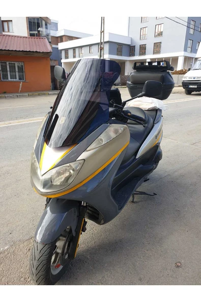 MOTOCAM Yamaha Majesty 400 Siperlik Ön Cam 2005-2006 Model 68cm Siyah Renkli 4mm - Resim 2