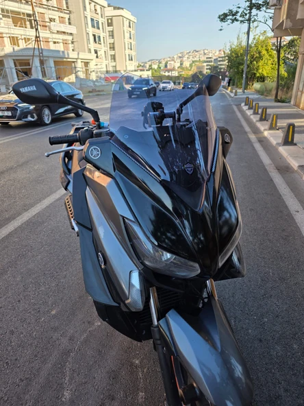 MOTOCAM Yamaha Xmax 250 Siperlik Ön Cam 2014-2017 Model 36cm Füme Renkli 4mm SPORTİF - Resim 2