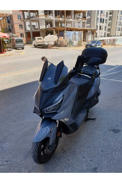 MOTOCAM SYM Joymax Z Plus Siperlik Ön Cam 2023-2025 Model 70cm Şeffaf Renkli 4mm - Resim 2