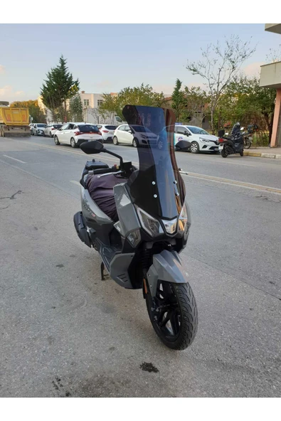 MOTOCAM SYM Joyride 300 Siperlik Ön Cam 2023-2025 Model 75cm Siyah Renkli 4mm UZUN CAM - Resim 2