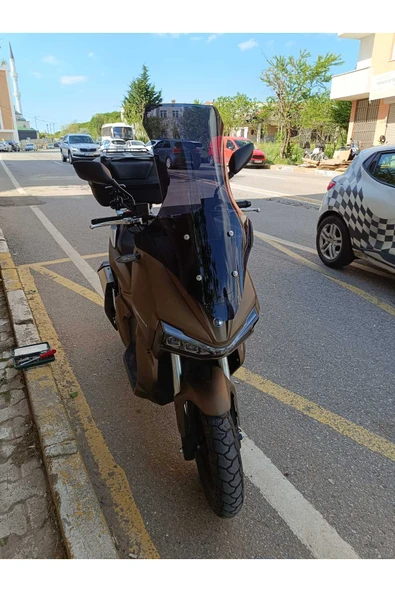 MOTOCAM Yuki Adventure 150 Siperlik Ön Cam 2023-2025 Model 78cm Siyah Renkli 4mm UZUN CAM - Resim 2