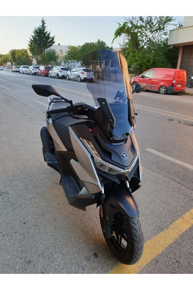 MOTOCAM Voge SR3 Siperlik Ön Cam 2023-2025 Model 70cm Füme Renk 4mm - Resim 2