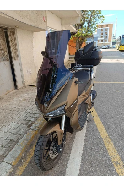 MOTOCAM Yuki Adventure 150 Siperlik Ön Cam 2023-2025 Model 78cm Siyah Renkli 4mm UZUN CAM - Resim 3